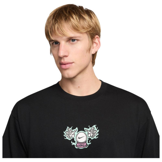 Nike Ανδρική κοντομάνικη μπλούζα Sportswear Max90 Halloween Connect Tee Nike Ανδρική κοντομάνικη μπλούζα Sportswear Max90 Halloween Connect Tee
